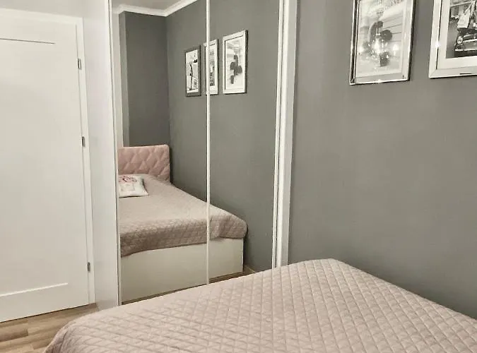 Glamour Przy Plazy, Z Parkingiem Prywatnym Сопот