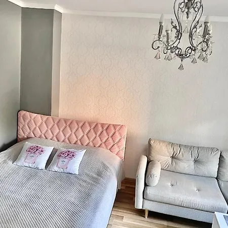 Lägenhet Glamour Przy Plazy, Z Parkingiem Prywatnym *