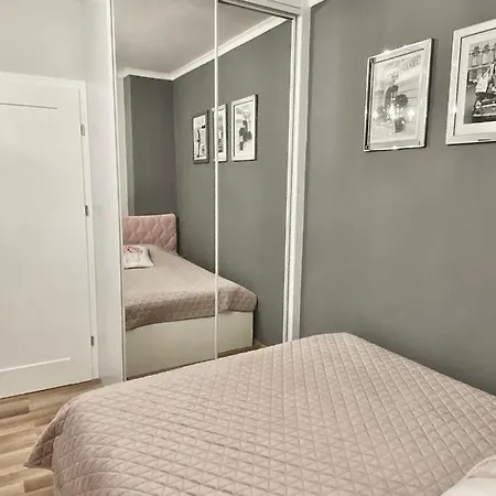 Glamour Przy Plazy, Z Parkingiem Prywatnym سوبوت