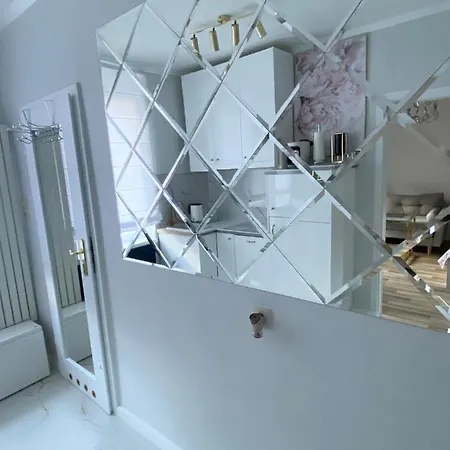 شقة Glamour Przy Plazy, Z Parkingiem Prywatnym *